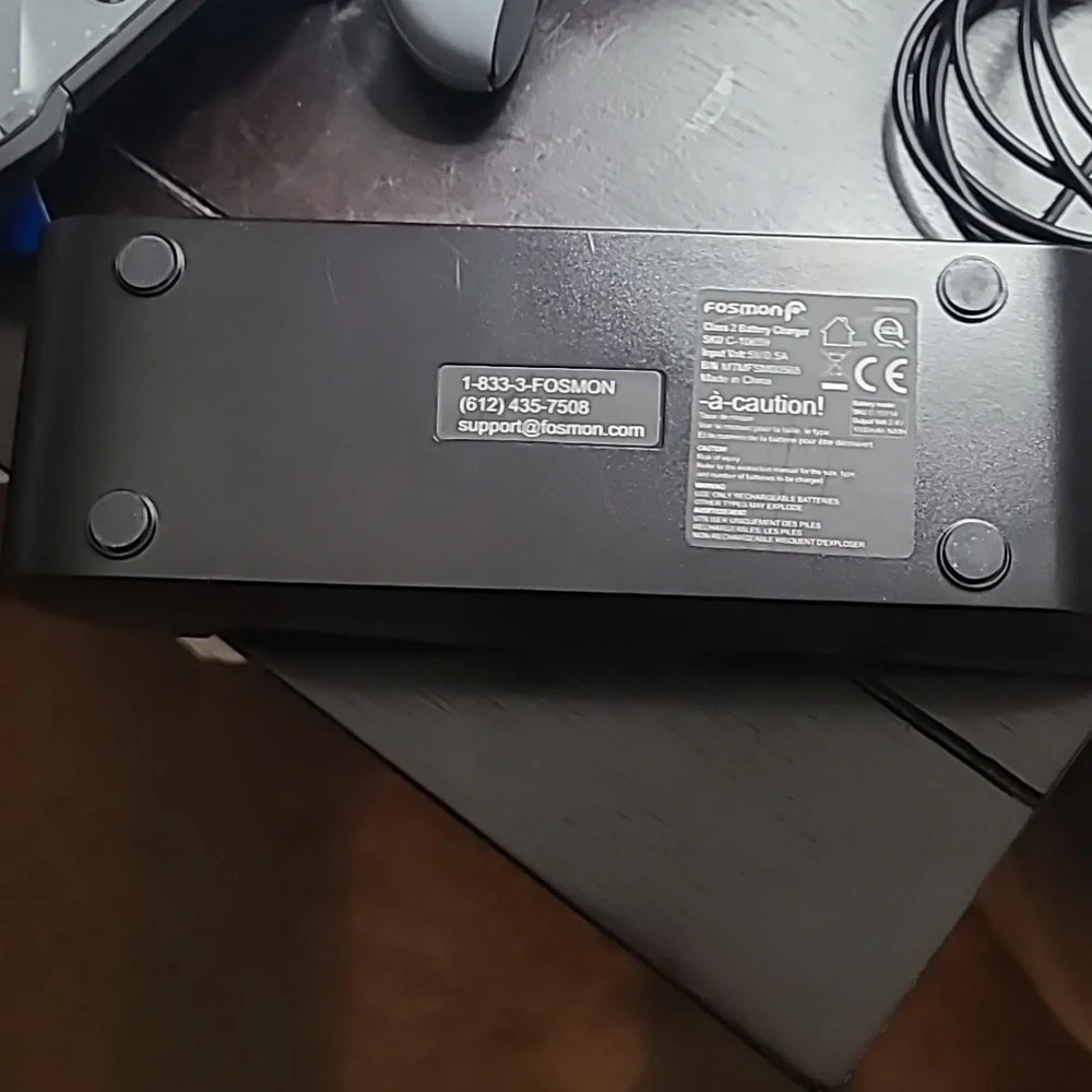 Dual Xbox charger